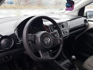 Volkswagen up! foto 4