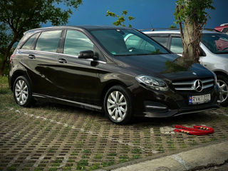 Mercedes B-Class foto 3