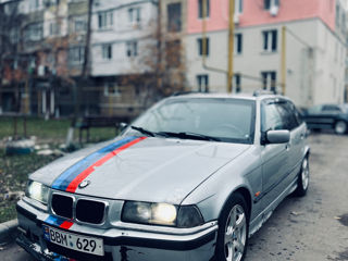 BMW 3 Series foto 2