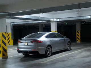 Ford Fusion foto 5