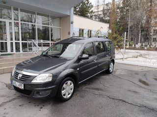 Dacia Logan foto 4