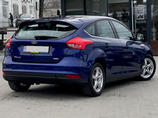 Ford Focus foto 3