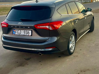 Ford Focus foto 3