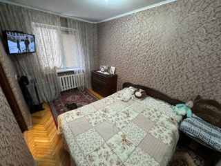 Apartament cu 2 camere, 50 m², Botanica, Chișinău foto 6