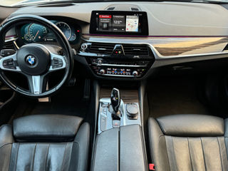 BMW 5 Series foto 11