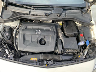 Mercedes B-Class foto 10