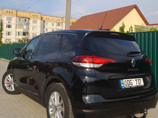 Renault Scenic foto 1