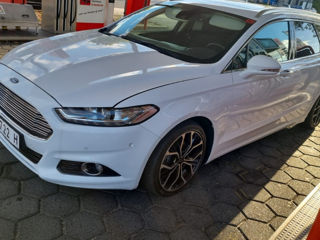 Ford Mondeo foto 6