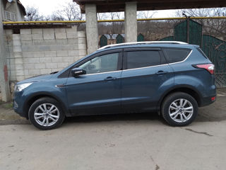 Ford Kuga foto 3