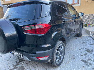 Ford EcoSport foto 6