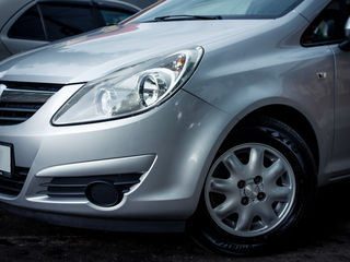 Opel Corsa foto 7