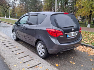 Opel Meriva foto 2