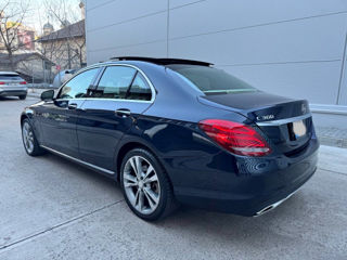 Mercedes C-Class foto 4