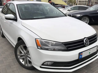 Volkswagen Jetta foto 1