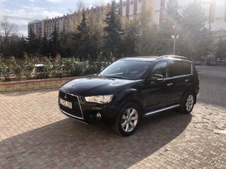 Mitsubishi Outlander foto 8