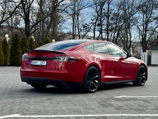 Tesla Model S foto 6