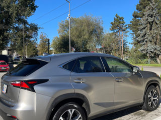 Lexus NX Series foto 3