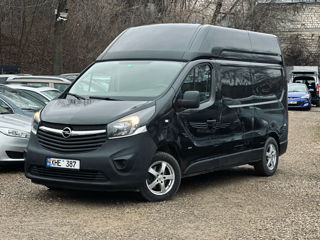 Opel Vivaro foto 16