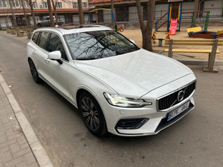 Volvo V60 foto 2