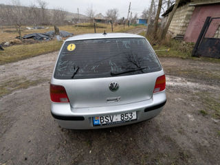 Volkswagen Golf foto 2