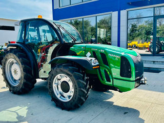 Tractor Ferrari Vega 95 cu cabina versiunea Dualsteer foto 6