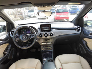 Mercedes B-Class фото 7