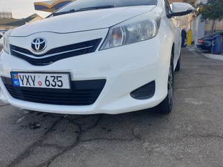 Chirie auto Prakat auto Chisinau dacia prius golf skoda toyota yaris foto 6