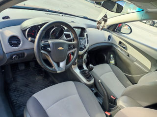 Chevrolet Cruze фото 9