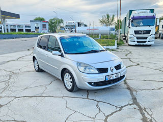 Renault Scenic foto 2