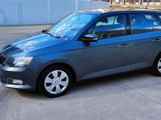 Skoda Fabia foto 2