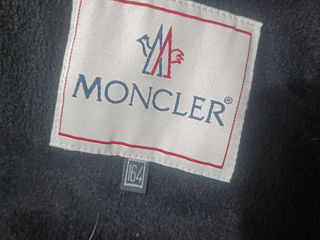 scurta moncler foto 2