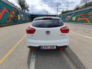 KIA Rio foto 3