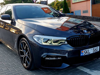 BMW 5 Series foto 3