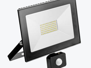 Lampa led cu sensor OSRAM, panlight, surse de iluminat, becuri led, bec led osram cu senzor lumina foto 17