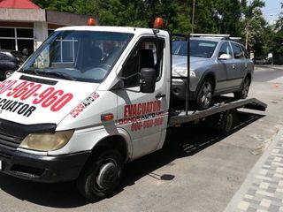 Evacuator  garantam cel mai bun pret din Chisinau si MD , 24/7 foto 10