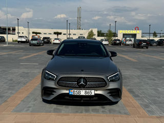 Mercedes E-Class foto 12