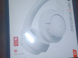 Căști cu și fără fir JBL TUNE 720BT White