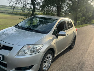 Toyota Auris foto 2