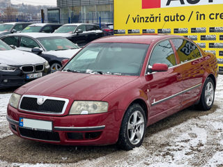 Skoda Superb foto 4