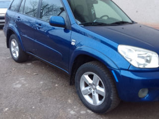 Toyota Rav 4 foto 3