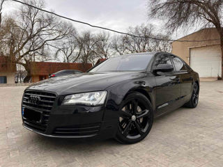 Audi A8 foto 8