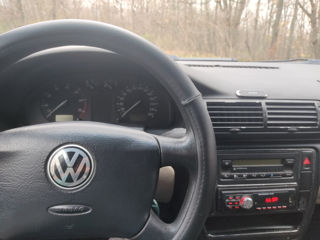 Volkswagen Passat foto 6