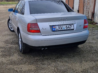 Audi A4 foto 3