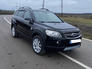 Chevrolet Captiva foto 2