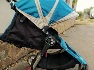 Коляска Baby Jogger City Mini, трехколесная.