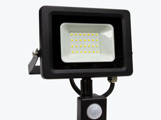 Светильники LED с датчиком движения, прожектора с датчиком движения, panlight, светильники с датчико foto 15