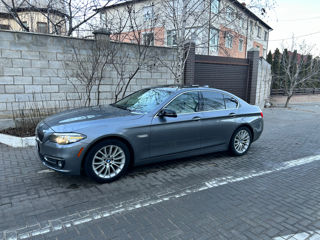 BMW 5 Series foto 8