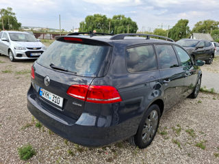 Volkswagen Passat foto 3