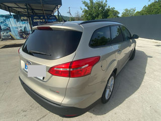 Ford Focus foto 3