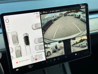 Tesla Model 3 foto 11